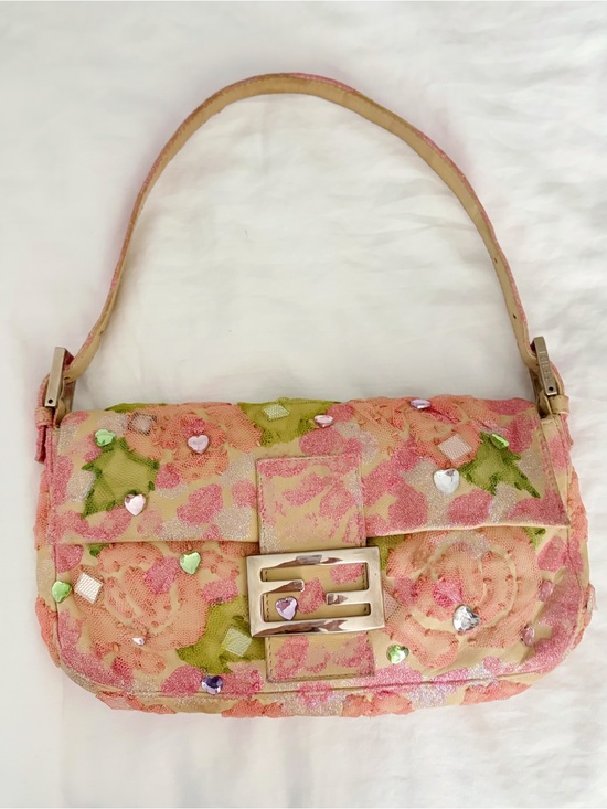 Fendi Handbags - Fendi Pink Floral Heart-Embellished Shoulder Bag